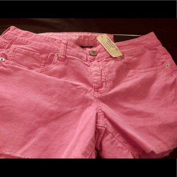 American Eagle Outfitters Pants - American Eagle cut off shorts